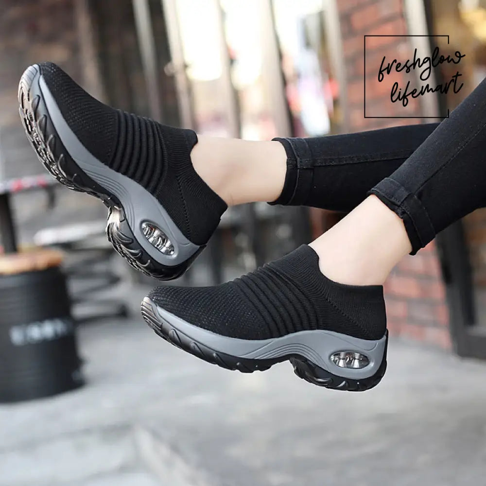 Super Soft Women’s Walking Shoes black / 35