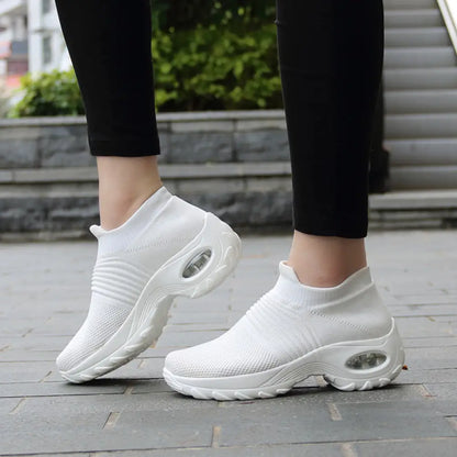 Super Soft Women’s Walking Shoes
