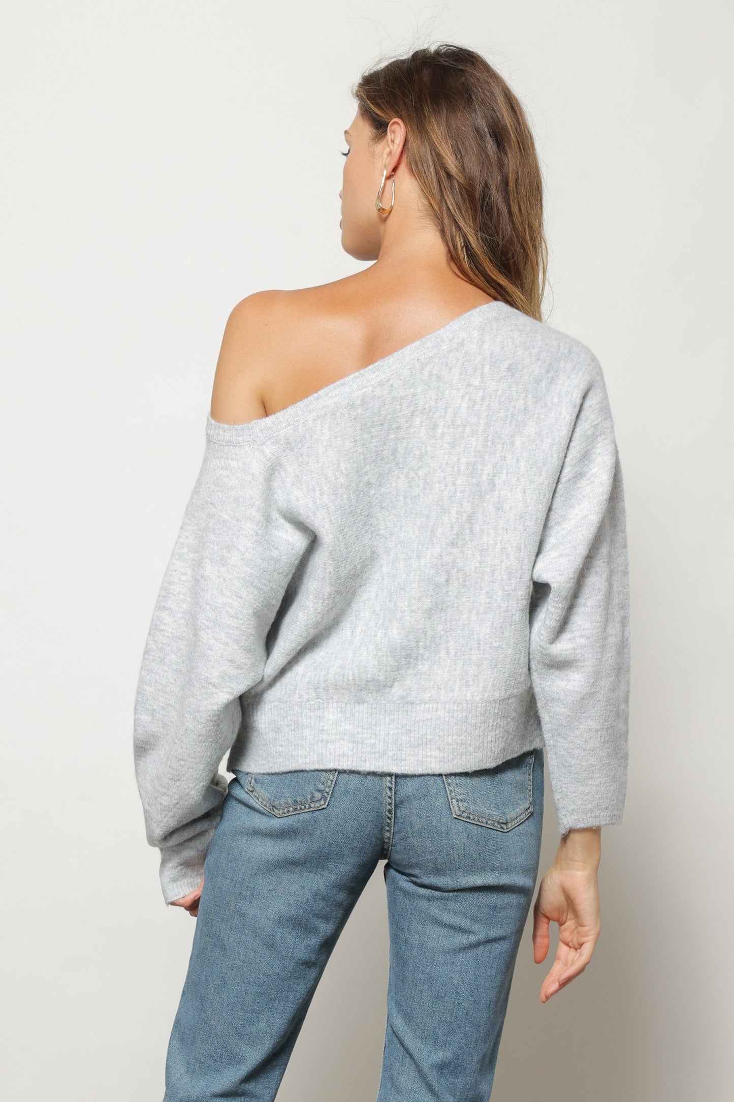 SWEATER TOP